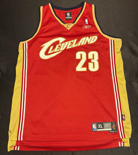 Vintage lebron james cleveland - lebron,
